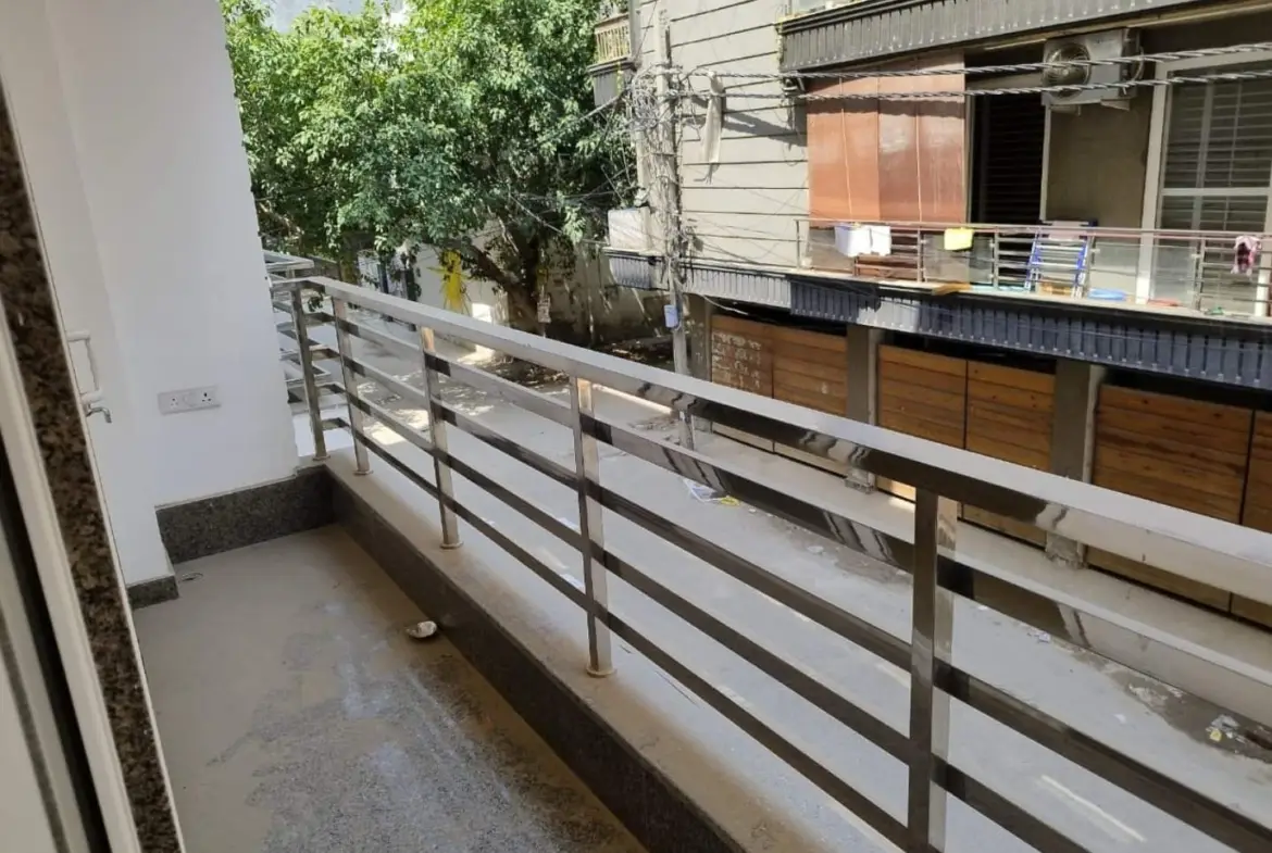 3 BHK Builder Floor for Sale in Vasant Kunj Enclave 125 Gaj (6)