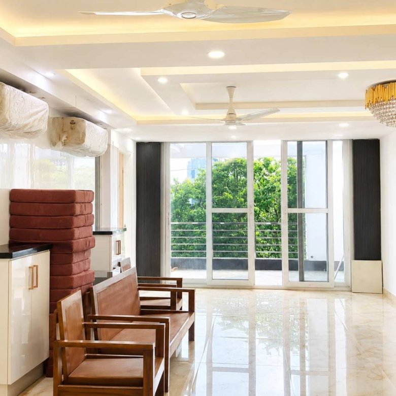 Fully Furnished 4 BHK Builder Floor for Rent in Vasant Kunj Enclave (5)